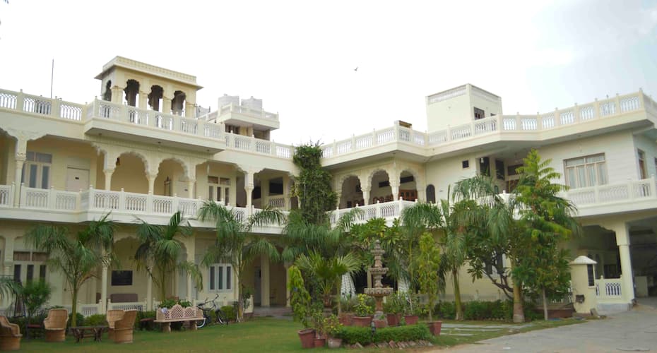 Hotel Royal Jaipur Palace Amber Road, Jaipur 1